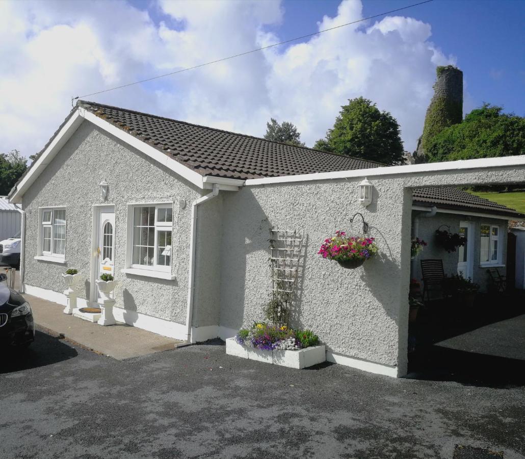 Tower View Lodge Ennis Exterior foto
