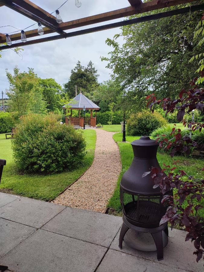 Tower View Lodge Ennis Exterior foto